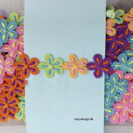 Multifarvet bånd med blomst 25 mm bred
