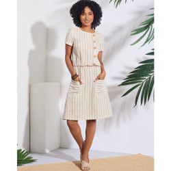 Sommerkjole Simplicity snitmønster 8914