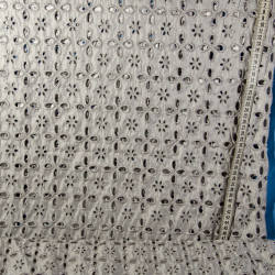 Broderet  Polyester Metervare