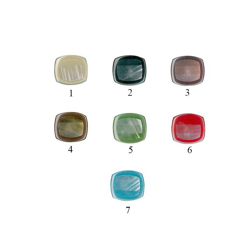 Firkantet knap med øje 15x14 mm