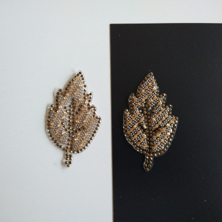 Blad med sten og perler hotfix 3,5x6 cm 0106-guld-bronze