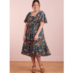 Kjole m/vingeærme  også plusmode snitmønster Simplicity 9325