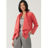 Modelbillede af New Look N6817, vest og bukser med draperet forstykke, afslappet pasform.