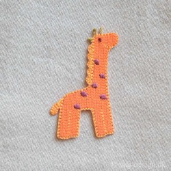 Orange Giraf strygemærke 6,5x3,5 cm