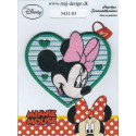 minnie med grønt hjerte broderet strygemærke 7x6,5 cm